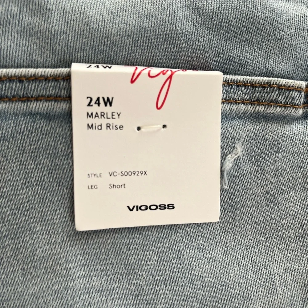 Vigoss Women's Light Wash Distressed Short Blue Denim Shorts Plus Size 24 - Picture 4 of 14